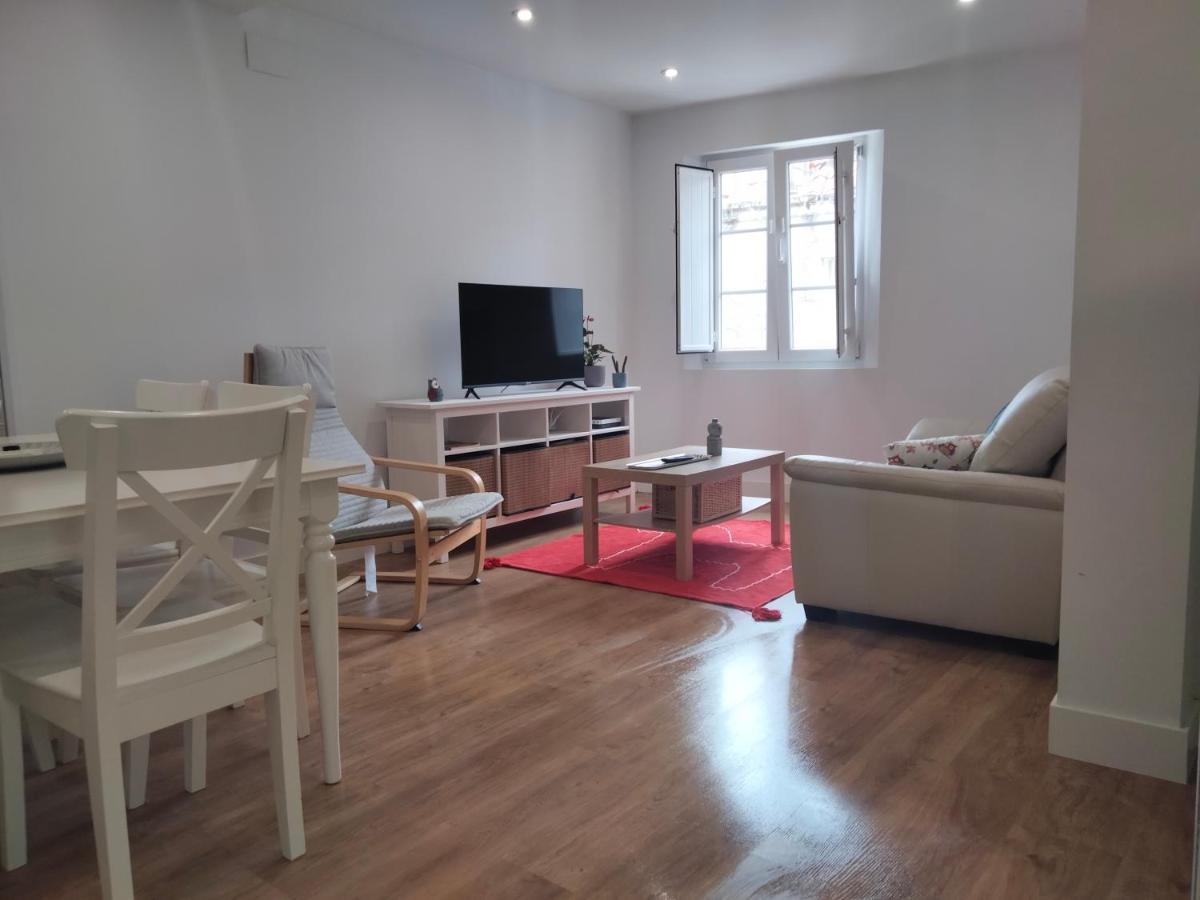Comodo Apartamento En Zona Antigua Dos Leilighet Pontevedra Eksteriør bilde